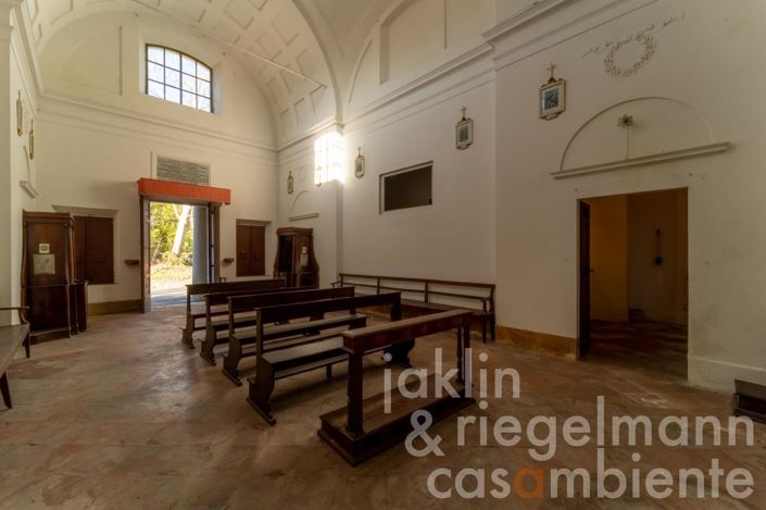 Image No.23-12 Bed Farmhouse for sale