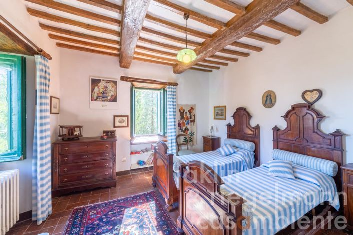 Image No.28-9 Bed Country House for sale