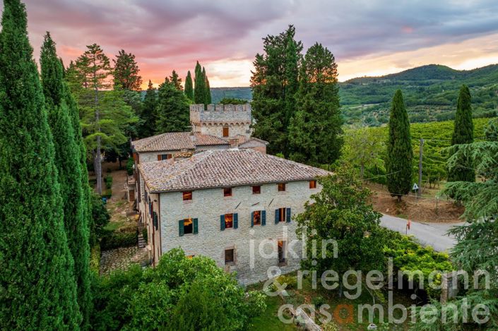 Image No.37-9 Bed Country House for sale