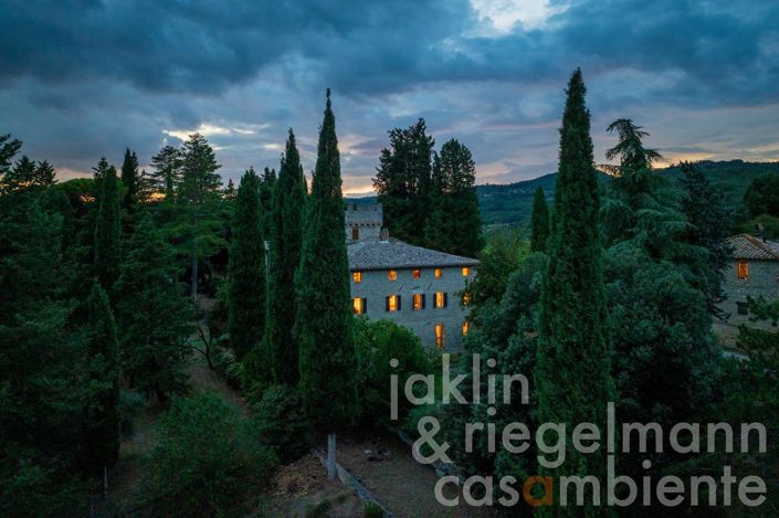 Image No.43-9 Bed Country House for sale