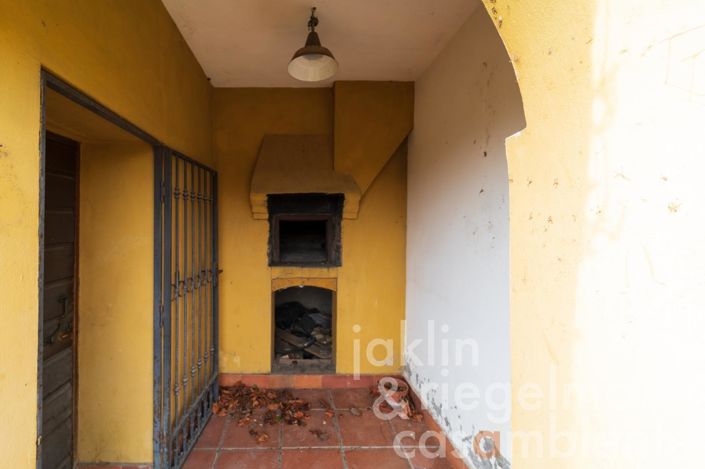 Image No.11-11 Bed Country House for sale