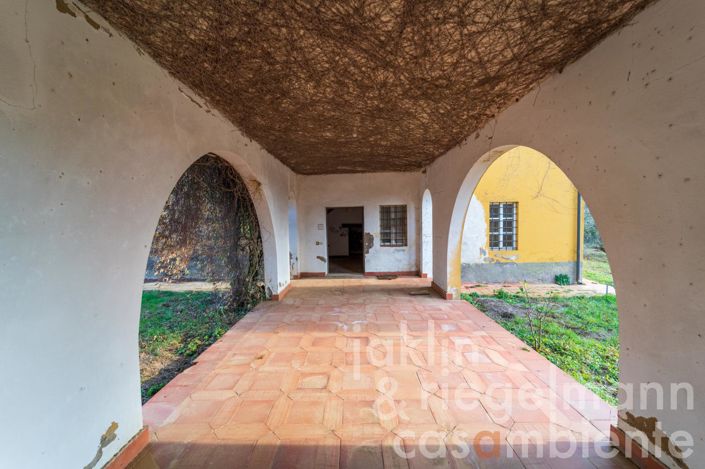 Image No.15-11 Bed Country House for sale