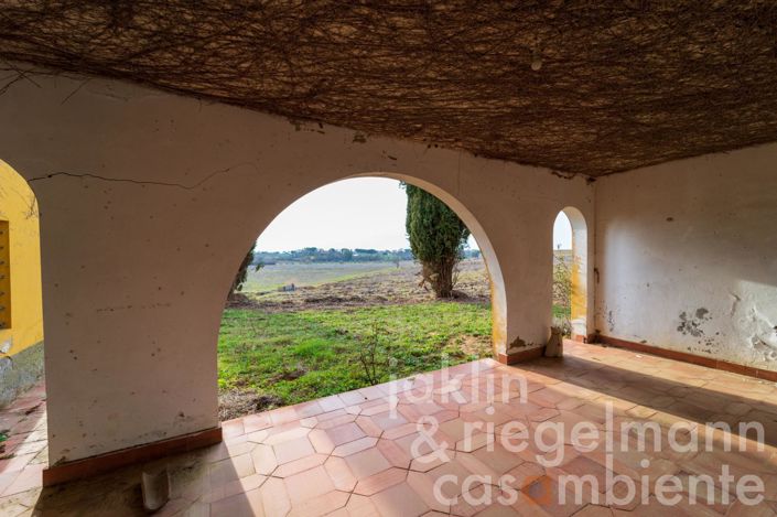 Image No.16-11 Bed Country House for sale