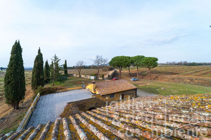 Image No.28-11 Bed Country House for sale