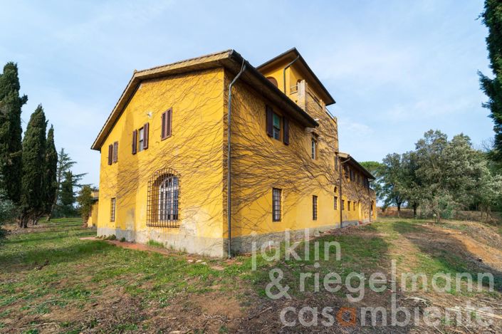 Image No.8-11 Bed Country House for sale