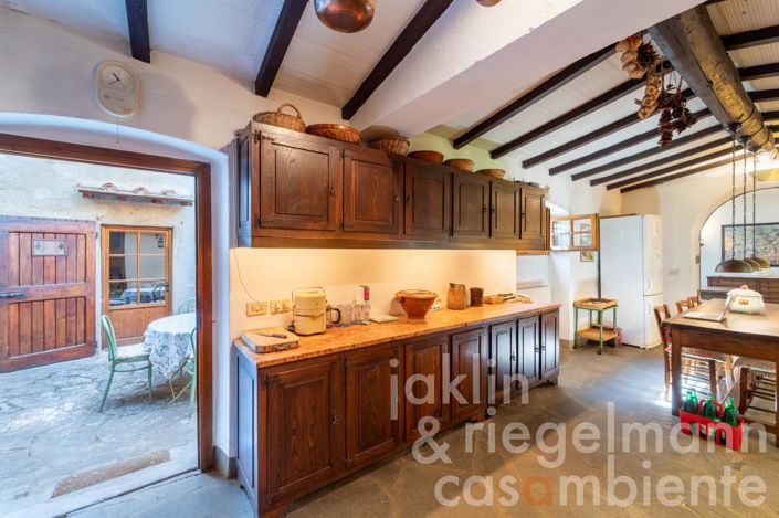 Image No.15-5 Bed Country House for sale