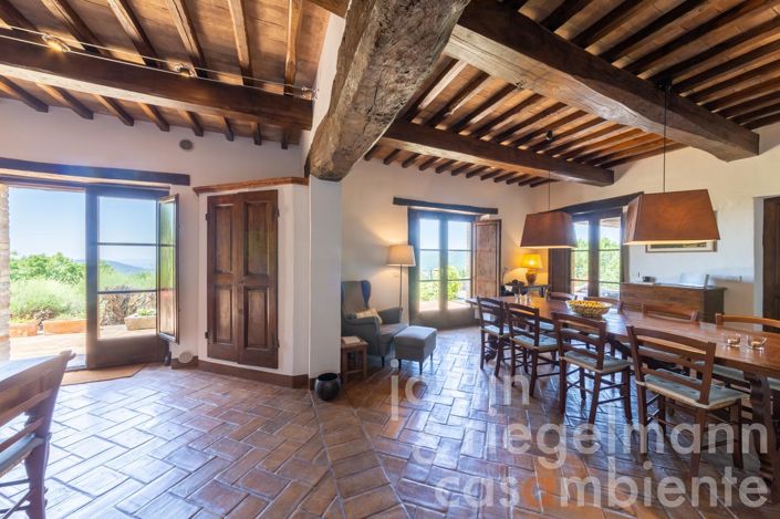 Image No.23-4 Bed Country House for sale