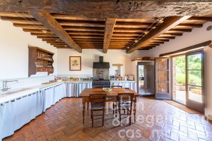 Image No.26-4 Bed Country House for sale