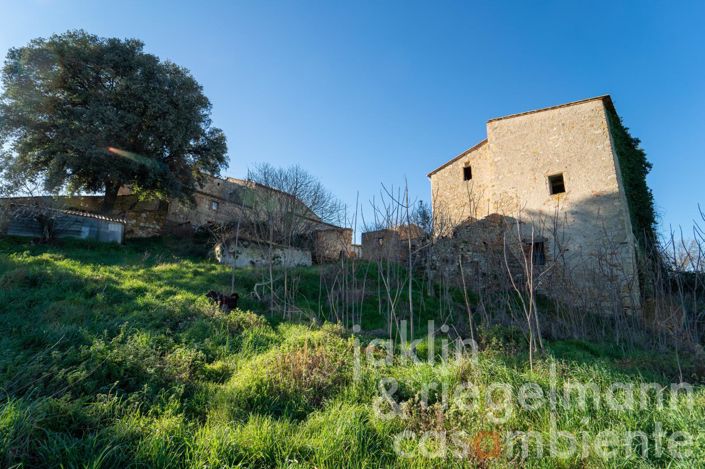 Image No.26-6 Bed Country House for sale