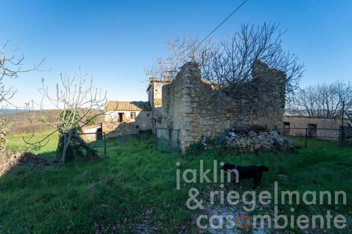 Image No.31-6 Bed Country House for sale