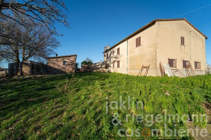 Image No.40-6 Bed Country House for sale