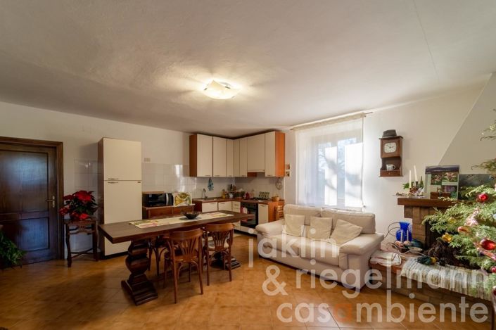 Image No.47-6 Bed Country House for sale