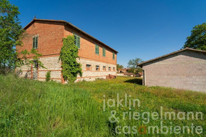Image No.2-3 Bed Farmhouse for sale