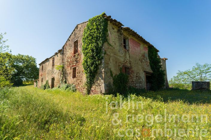Image No.20-3 Bed Farmhouse for sale