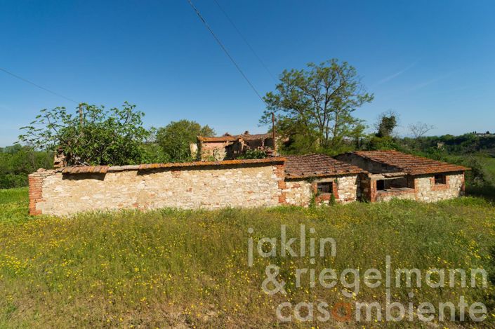 Image No.22-3 Bed Farmhouse for sale