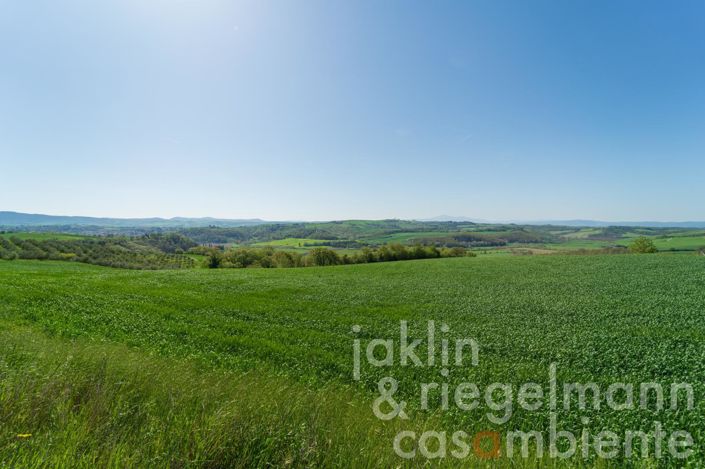 Image No.30-3 Bed Farmhouse for sale