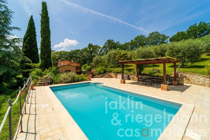 Image No.1-3 Bed Country House for sale