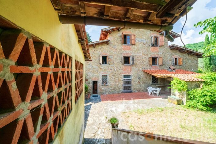 Image No.25-4 Bed Country House for sale