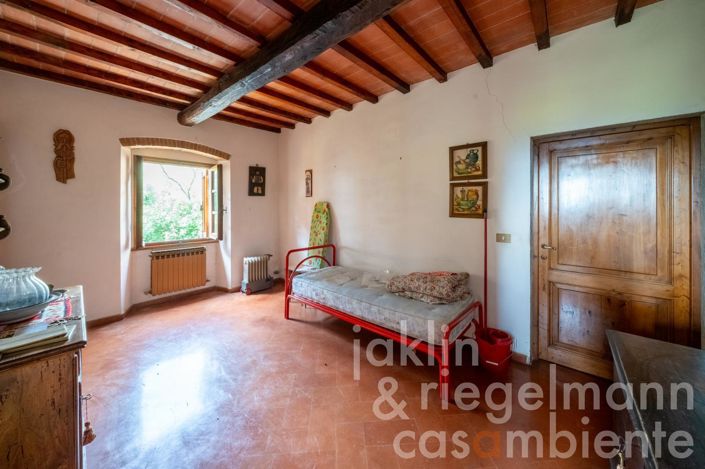 Image No.46-4 Bed Country House for sale