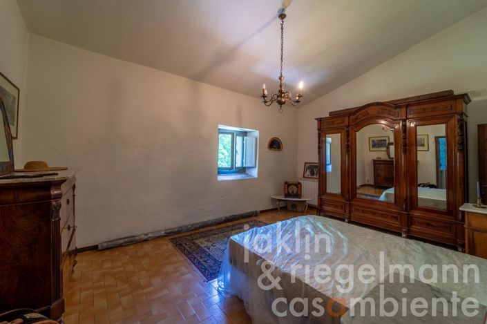 Image No.51-6 Bed Villa for sale