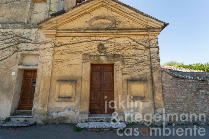 Image No.6-9 Bed Villa for sale