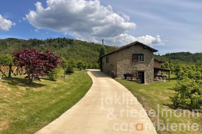 Image No.5-5 Bed Country House for sale