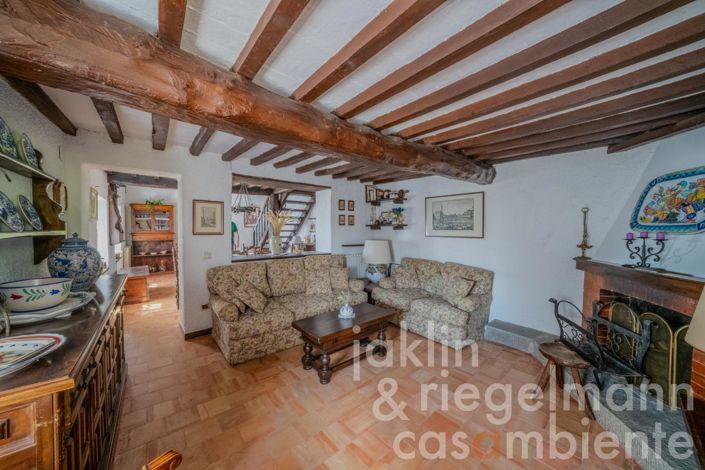 Image No.31-5 Bed Country House for sale