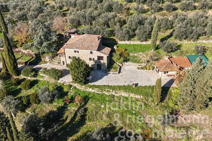 Image No.6-5 Bed Country House for sale