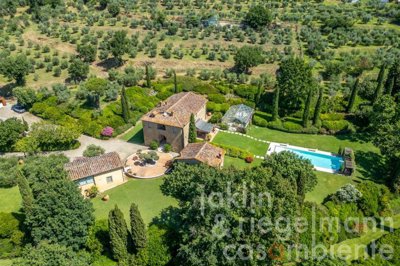 6 Bed Country House for sale