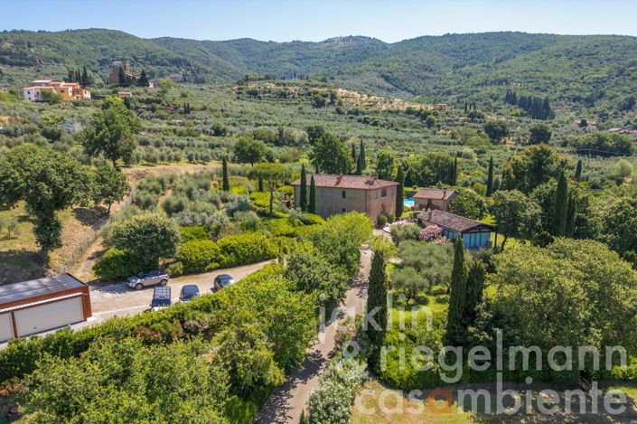 Image No.19-6 Bed Country House for sale