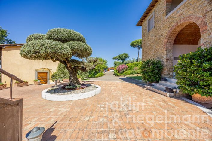 Image No.27-6 Bed Country House for sale