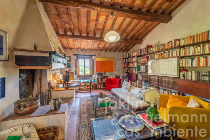 Image No.24-4 Bed Country House for sale