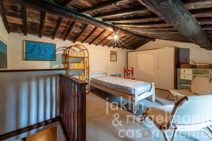 Image No.35-4 Bed Country House for sale