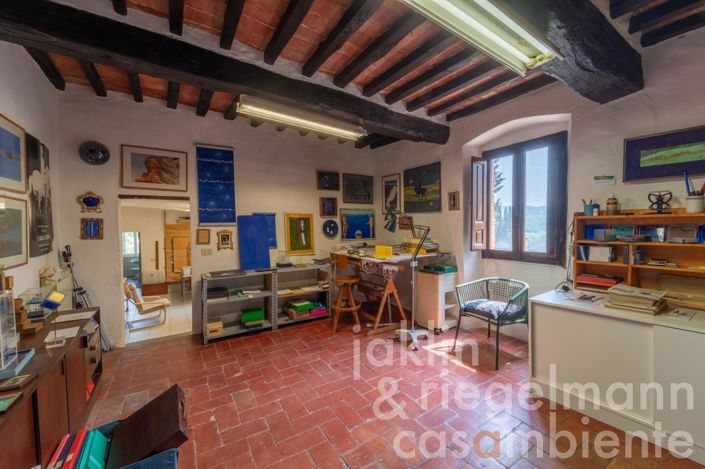 Image No.37-4 Bed Country House for sale