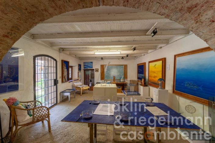 Image No.43-4 Bed Country House for sale