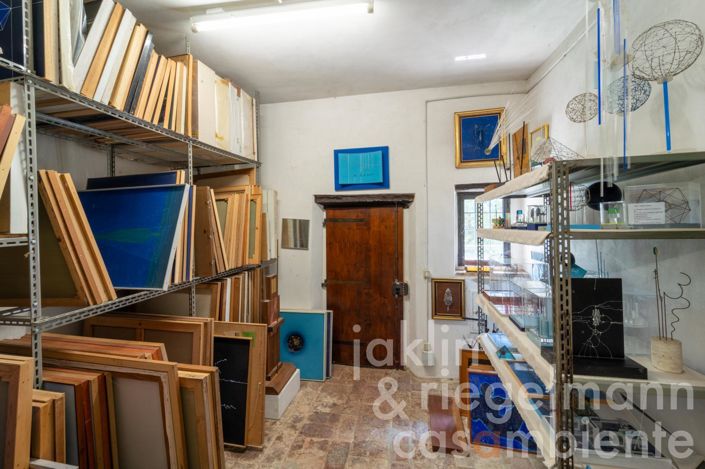 Image No.47-4 Bed Country House for sale