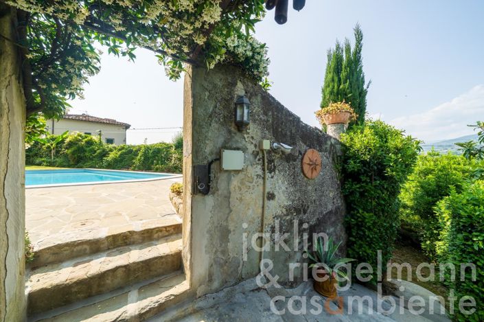 Image No.26-8 Bed Villa for sale