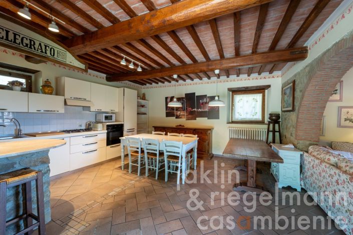 Image No.41-5 Bed Country House for sale