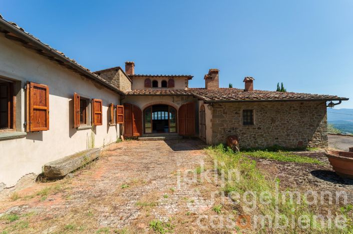 Image No.20-3 Bed Country House for sale