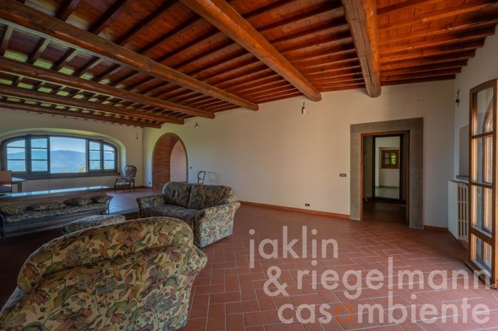 Image No.22-3 Bed Country House for sale