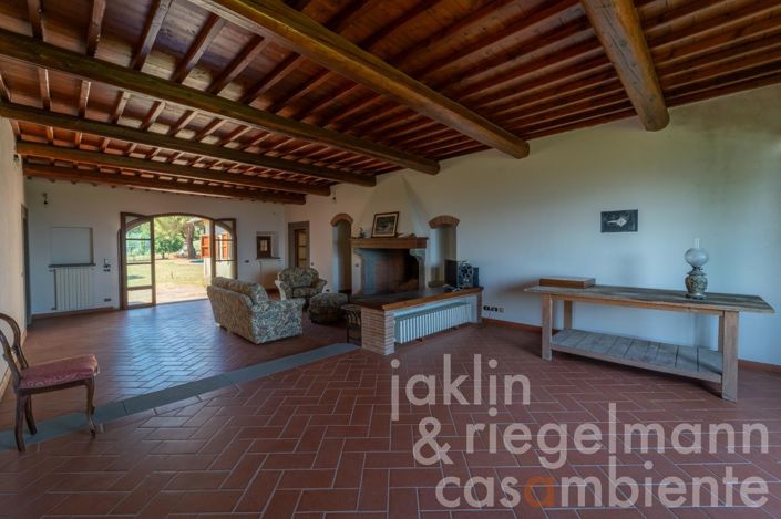 Image No.24-3 Bed Country House for sale