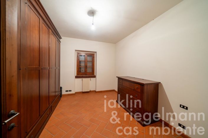 Image No.34-3 Bed Country House for sale