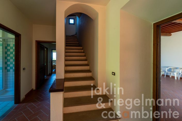 Image No.37-3 Bed Country House for sale