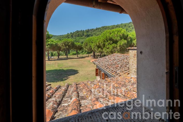 Image No.41-3 Bed Country House for sale