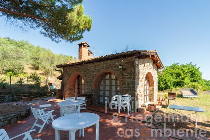 Image No.44-3 Bed Country House for sale