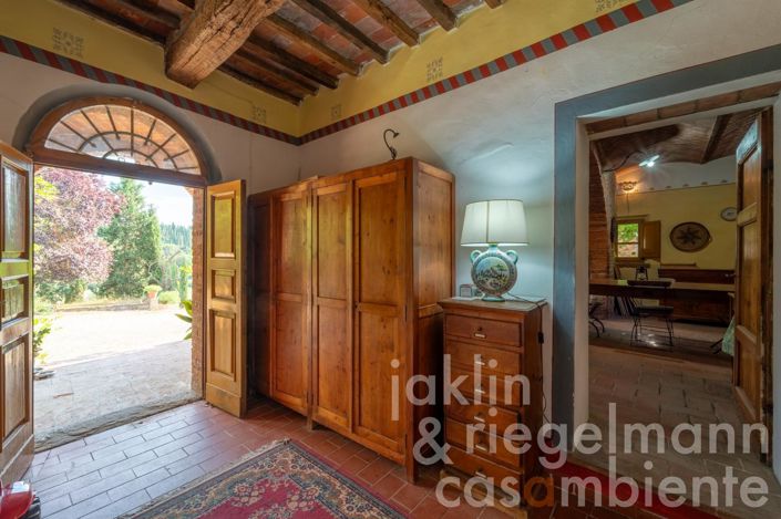 Image No.20-9 Bed Country House for sale