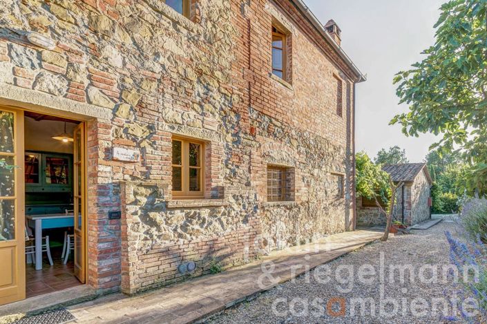 Image No.32-9 Bed Country House for sale