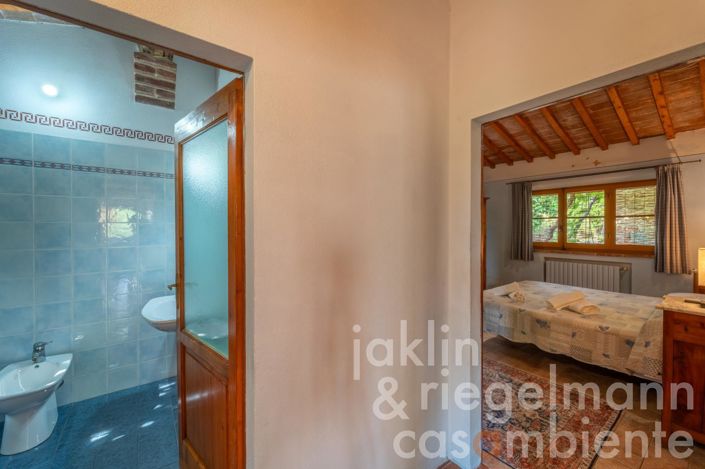 Image No.38-9 Bed Country House for sale