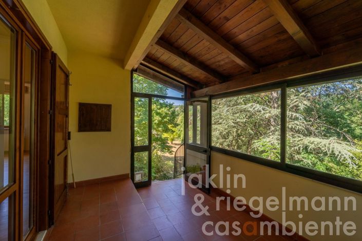 Image No.12-Maison de campagne de 4 chambres à vendre à Arezzo