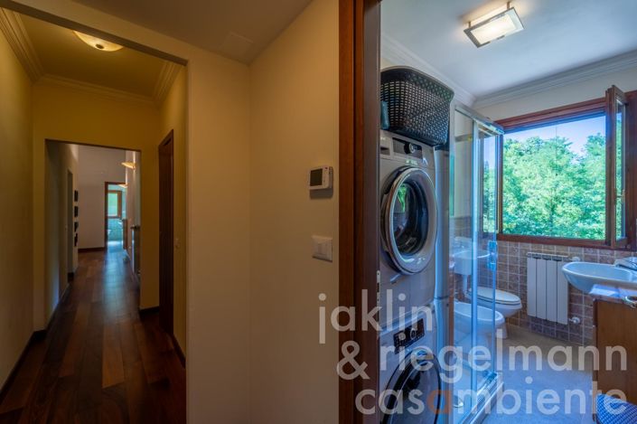 Image No.18-Maison de campagne de 4 chambres à vendre à Arezzo